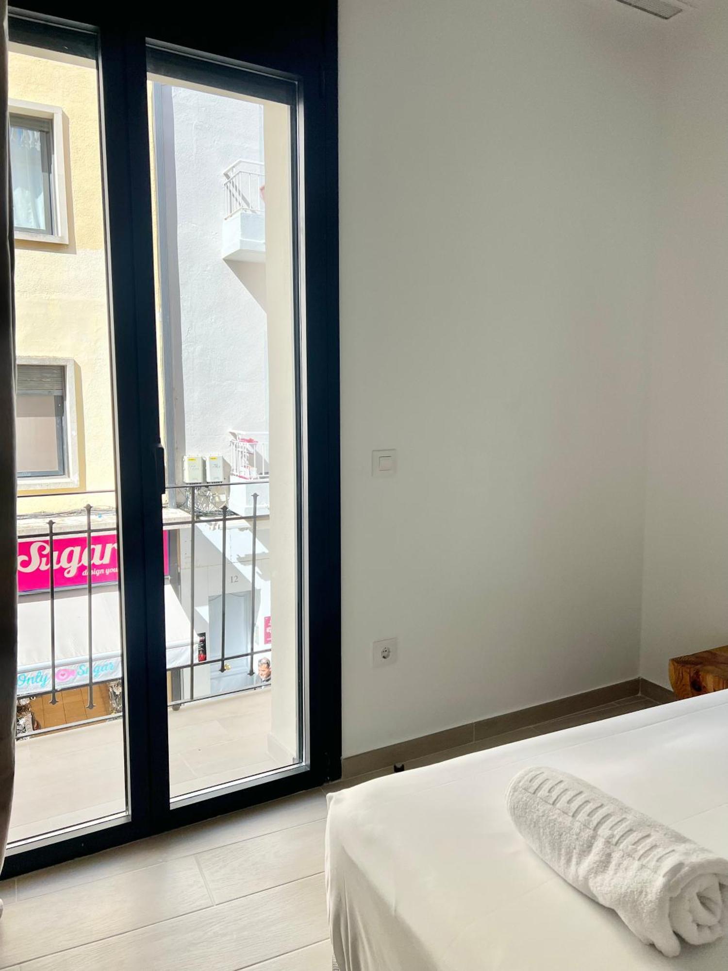 Apartamento Moderno Con Gran Terraza Rosas